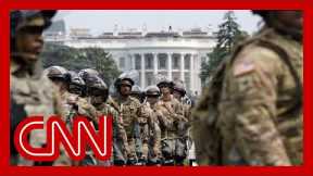 Trump activates 800 DC National Guard, places police under federal control